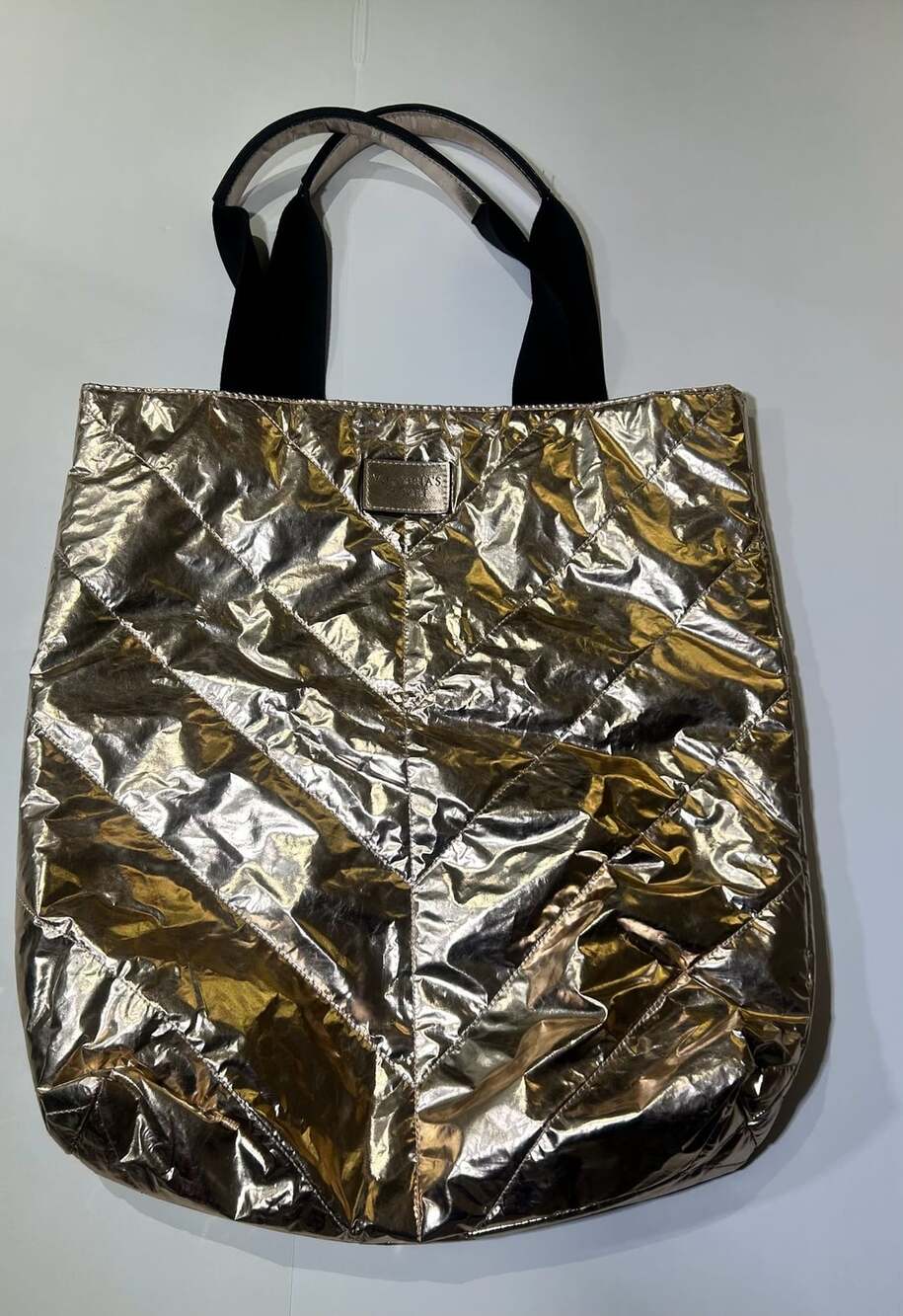 Victoria's Secret 2017 Limited Edition Metallic Rose Gold Quilted Tote Bag